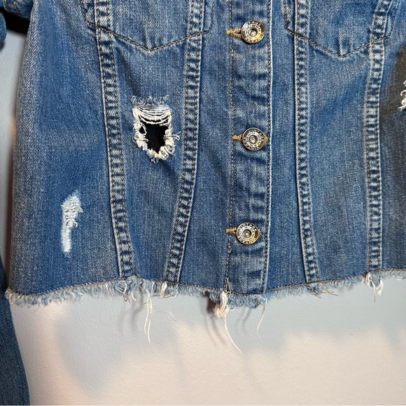 Guns N Roses denim jacket up cycle crop embroidered roses distressed raw hem - Picture 9 of 10